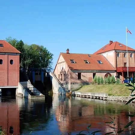 Millton - Gosciniec Pod Wegorzem * Budry