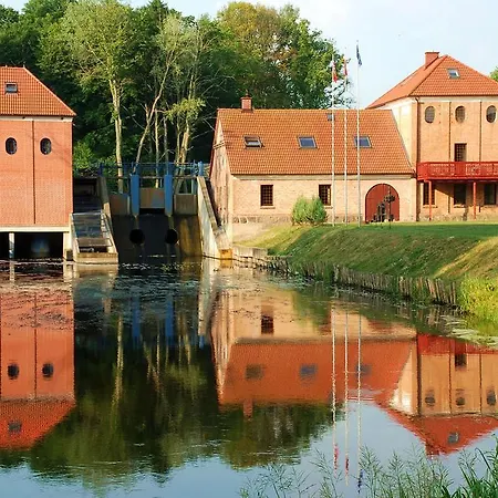Millton - Gosciniec Pod Wegorzem Guest house *